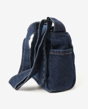 レディースデニムミニショルダーバッグ ウォッシュド加工 シンプルデザイン - 画像 (4)