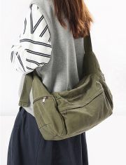 ユニセックスキャンバスショルダーバッグ 収納力抜群 リラックスカジュアル 通学対応 - 画像 (11)