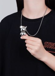 モンスターモチーフネックレス 可動式デザイン チタン製 ユニセックスペンダント - 画像 (4)