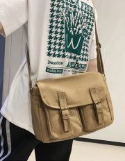 ヴィンテージミリタリーショルダーバッグ キャンバス 通学・旅行対応 ユニセックス - 画像 (5)