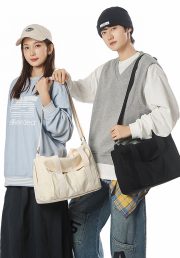 クラシックキャンバスショルダーバッグ 2WAY仕様 通学・デイリー使い対応 - 画像 (23)